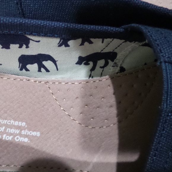 Womens Toms Classic Slip On Flats Canvas - Picture 5 of 7